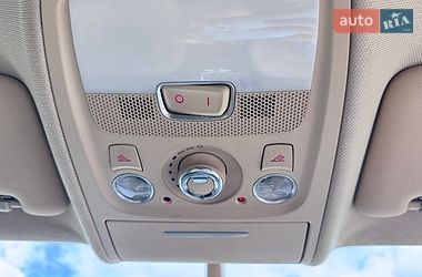 Седан Audi A4 2014 в Львове