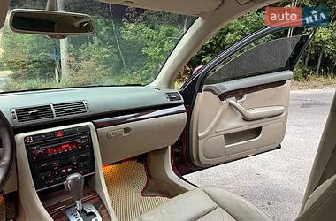 Седан Audi A4 2003 в Львове