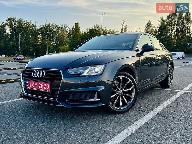 Седан Audi A4 2019 в Києві