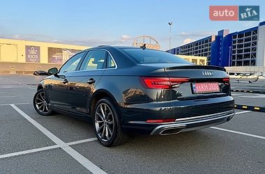 Седан Audi A4 2019 в Києві