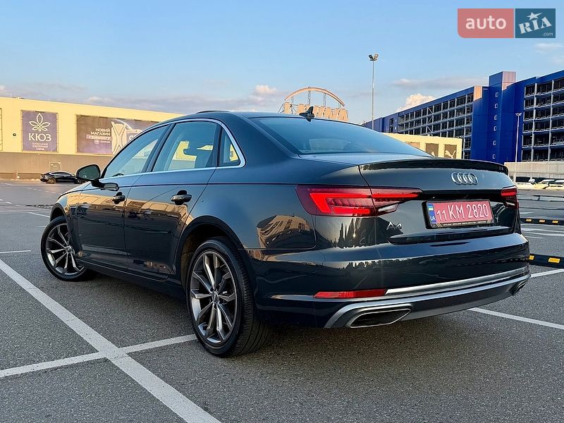 Седан Audi A4 2019 в Києві