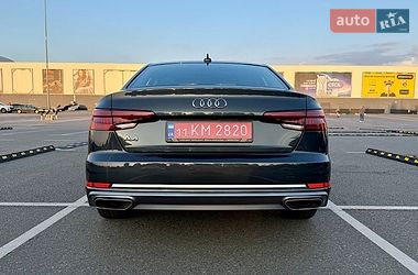 Седан Audi A4 2019 в Києві