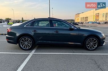 Седан Audi A4 2019 в Києві
