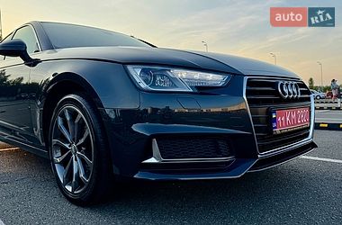 Седан Audi A4 2019 в Києві