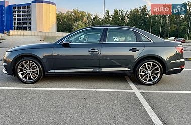 Седан Audi A4 2019 в Києві