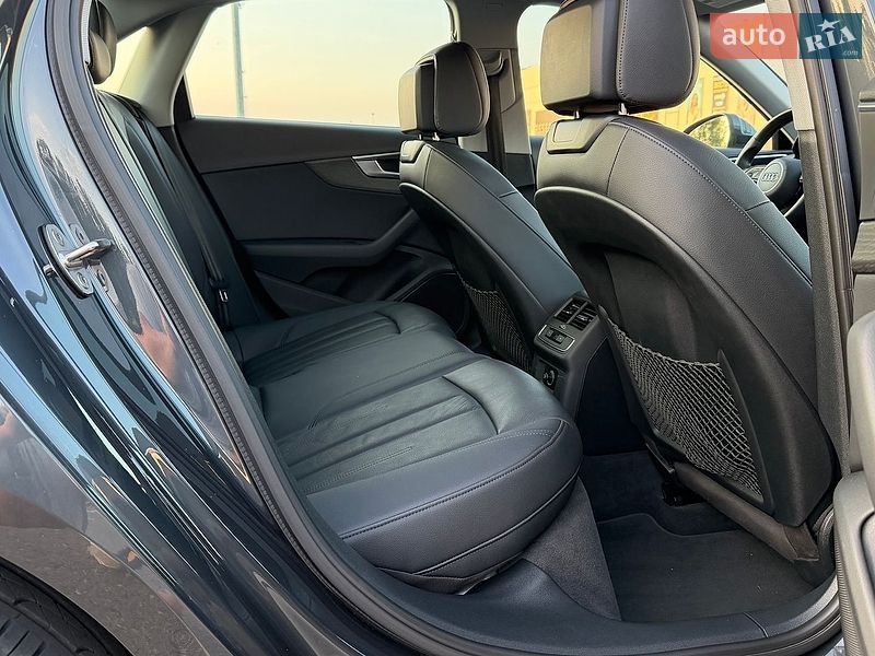 Седан Audi A4 2019 в Києві