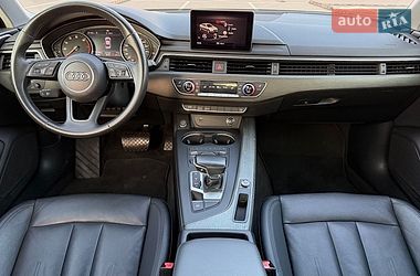 Седан Audi A4 2019 в Києві