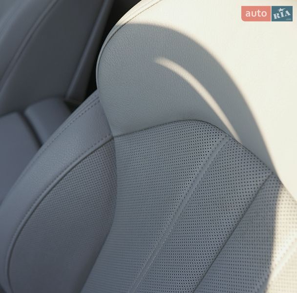 Седан Audi A4 2019 в Києві