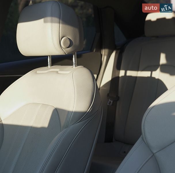 Седан Audi A4 2019 в Києві