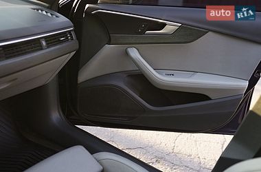 Седан Audi A4 2019 в Києві