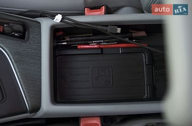 Седан Audi A4 2019 в Києві