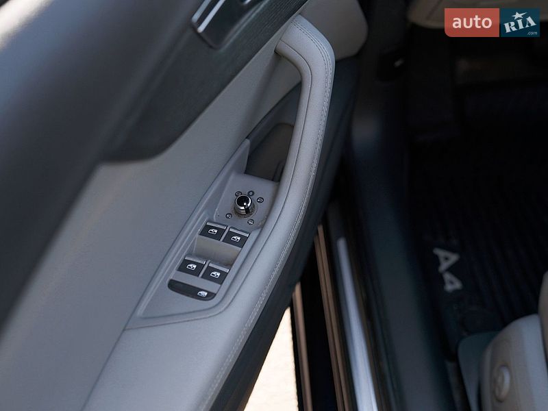 Седан Audi A4 2019 в Києві