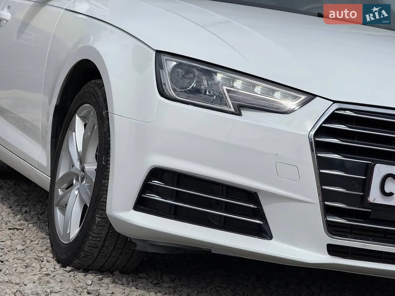 2017 Audi A4 - мініатюра 8