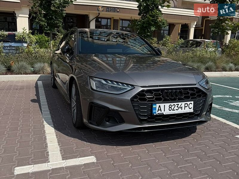 Універсал Audi A4 2019 в Києві
