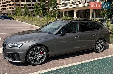 Універсал Audi A4 2019 в Києві