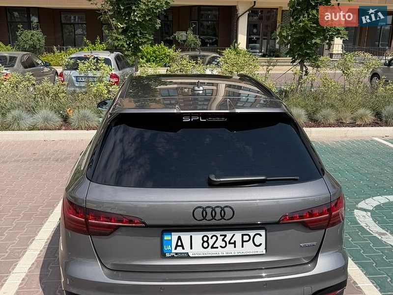 Універсал Audi A4 2019 в Києві