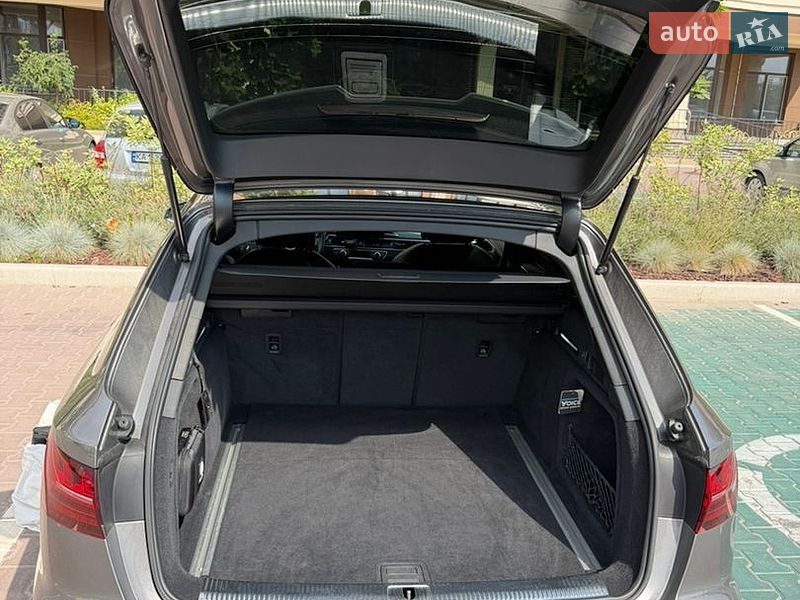 Універсал Audi A4 2019 в Києві