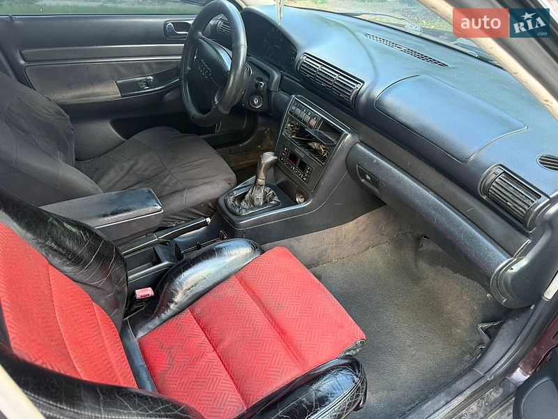 Седан Audi A4 1995 в Харькове