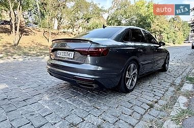 Седан Audi A4 2022 в Харкові