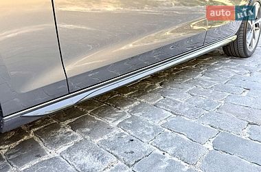 Седан Audi A4 2022 в Харкові