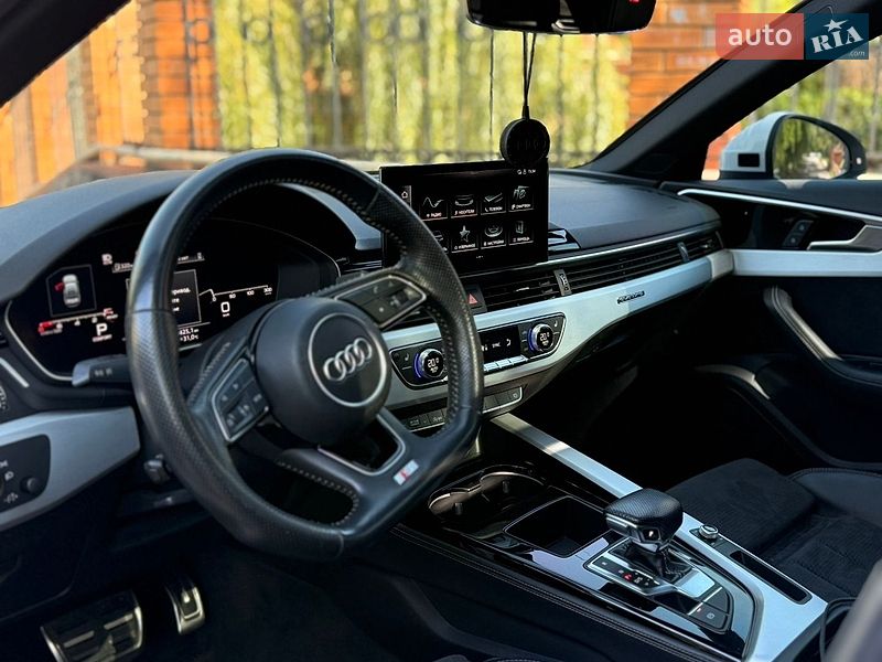 Седан Audi A4 2020 в Біляївці