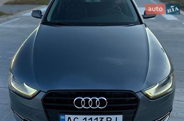Седан Audi A4 2013 в Виннице