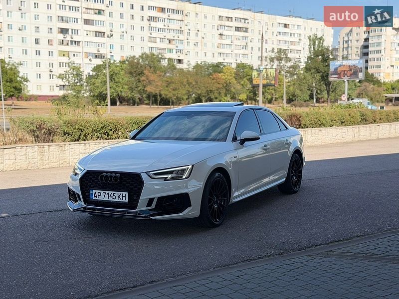 Седан Audi A4 2016 в Днепре