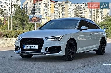 Седан Audi A4 2016 в Днепре