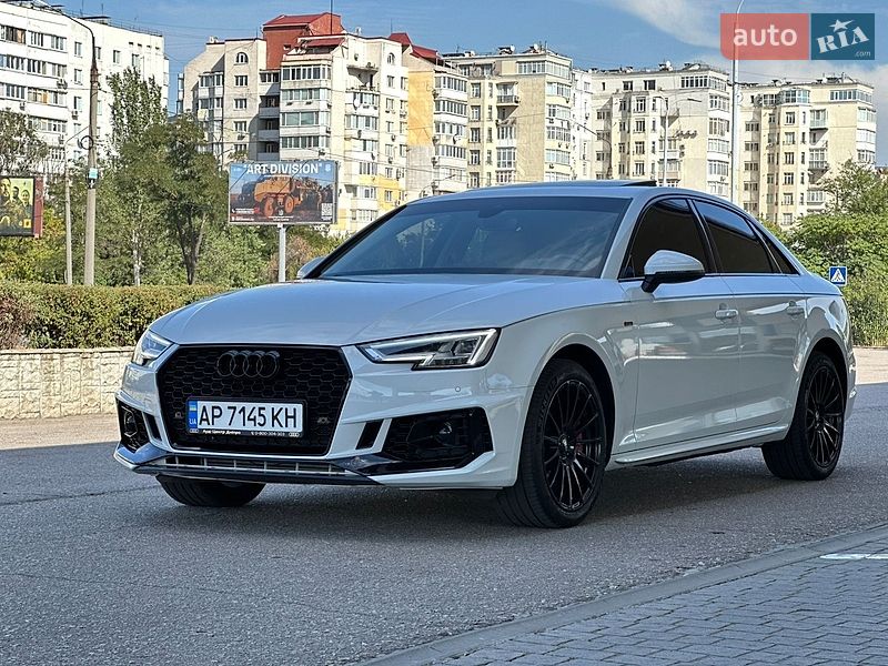 Седан Audi A4 2016 в Днепре