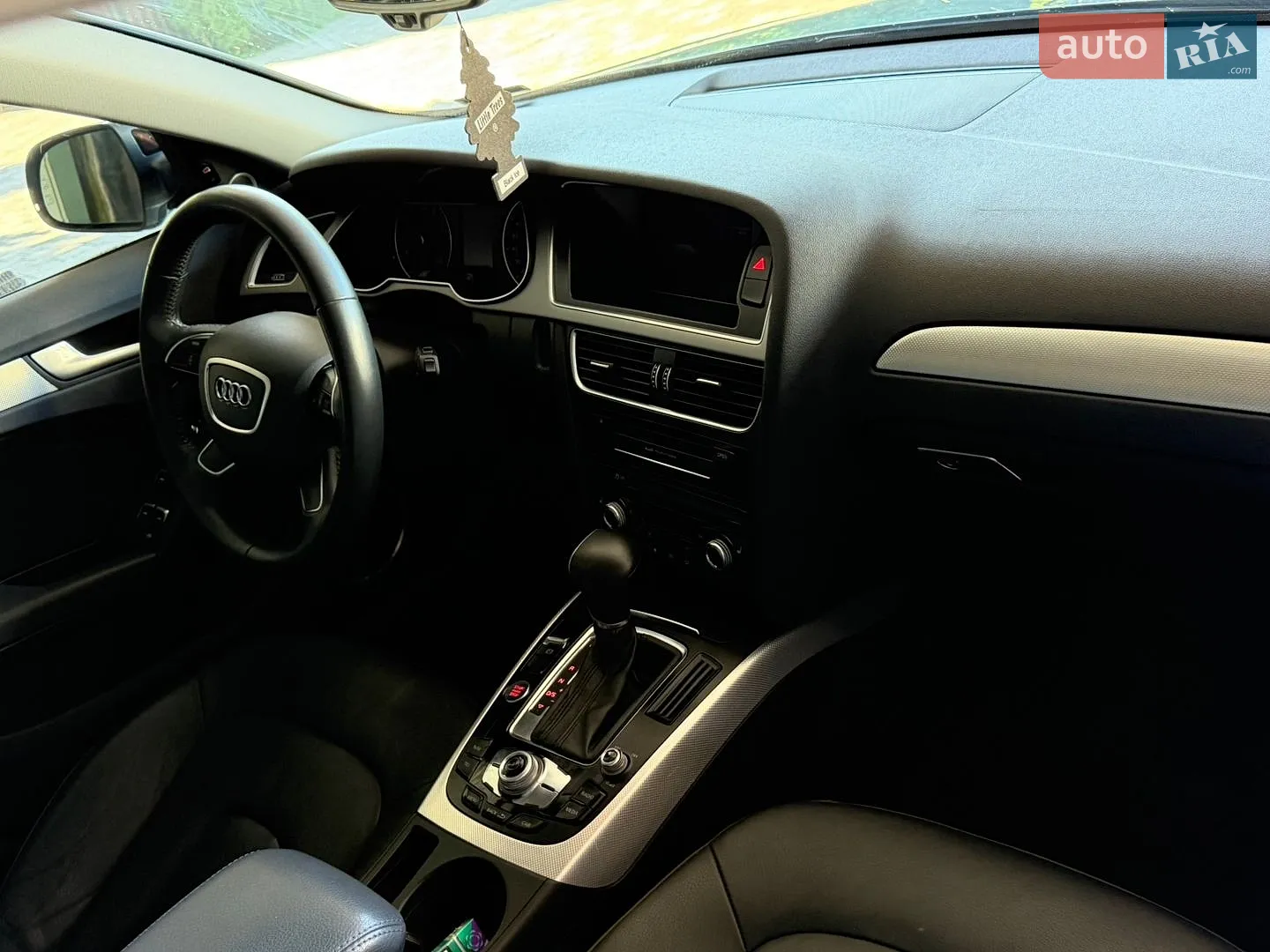 2013 Audi A4 - мініатюра 12