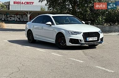 Седан Audi A4 2016 в Днепре
