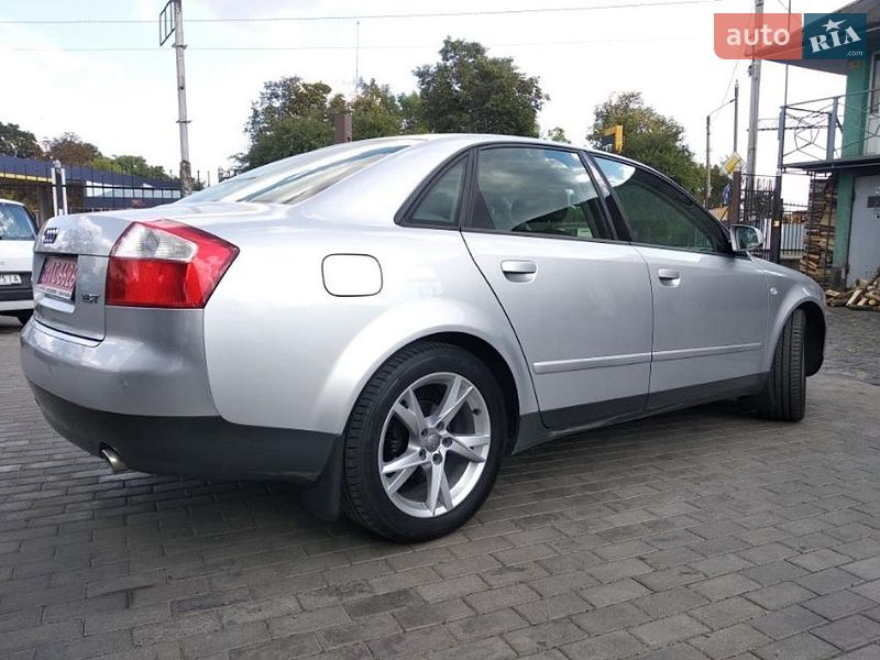 Седан Audi A4 2003 в Костополе
