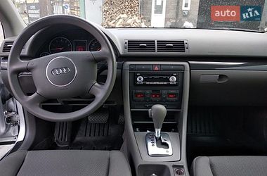 Седан Audi A4 2003 в Костополе