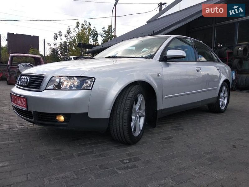 Седан Audi A4 2003 в Костополе