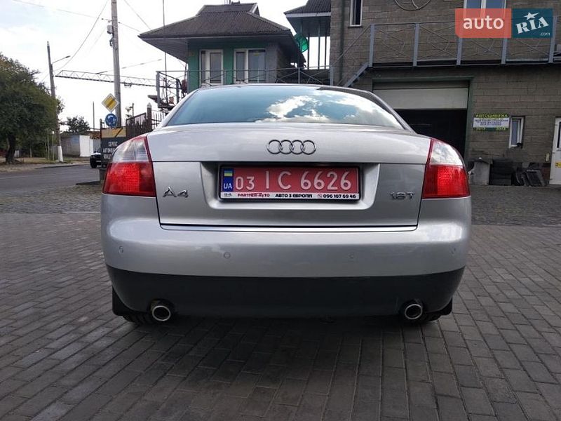 Седан Audi A4 2003 в Костополе
