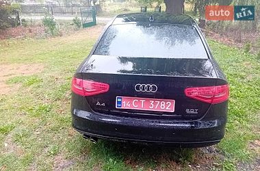 Седан Audi A4 2015 в Жидачові