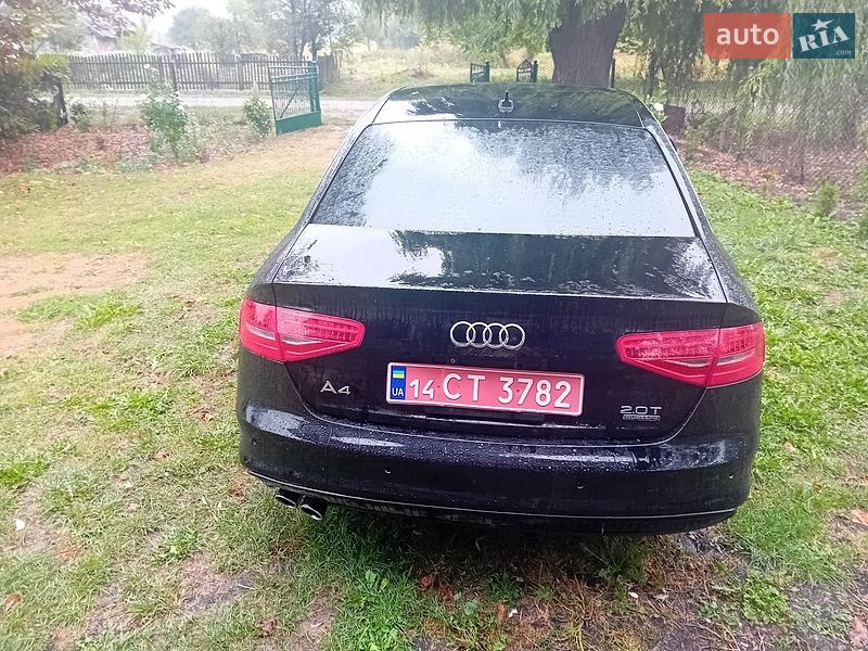 Седан Audi A4 2015 в Жидачові