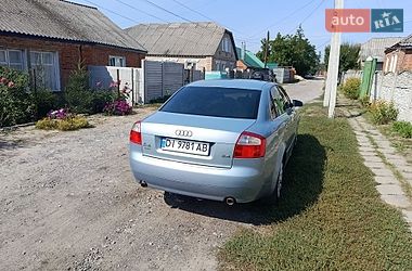 Седан Audi A4 2004 в Валках
