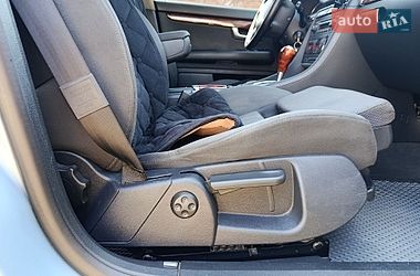 Седан Audi A4 2004 в Валках