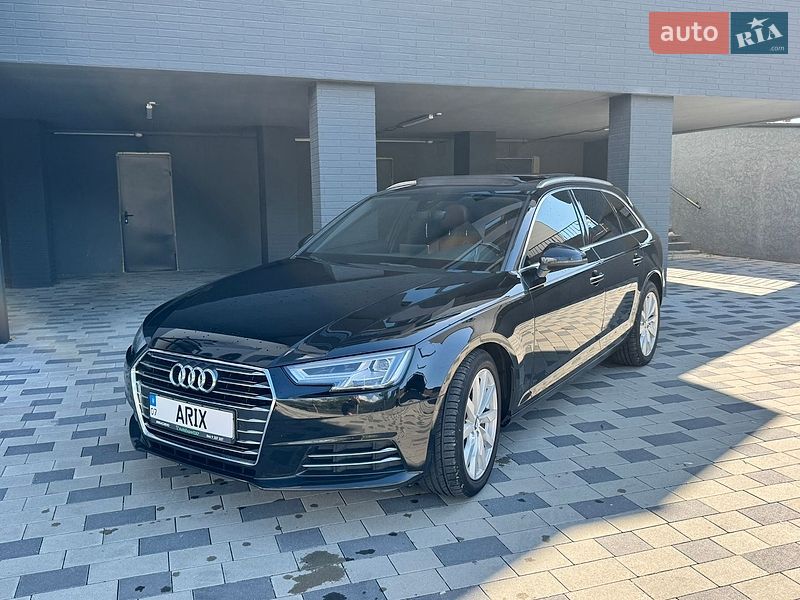 Універсал Audi A4 2016 в Мукачевому