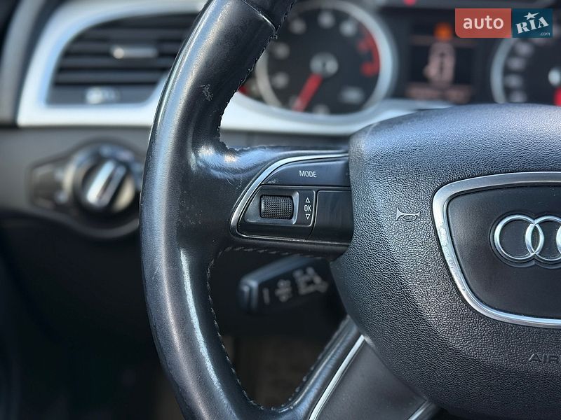 Седан Audi A4 2015 в Львові фото 18 Седан Audi A4 2015 в Львові