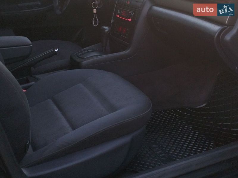 Универсал Audi A4 1998 в Тернополе