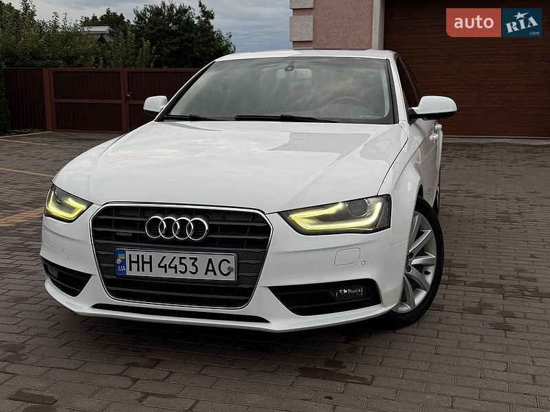 Audi A4 2014