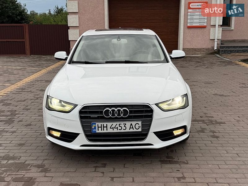 Седан Audi A4 2014 в Бершаді