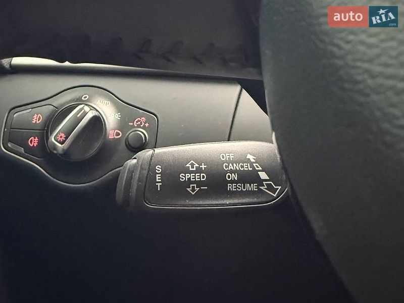 Седан Audi A4 2014 в Бершаді