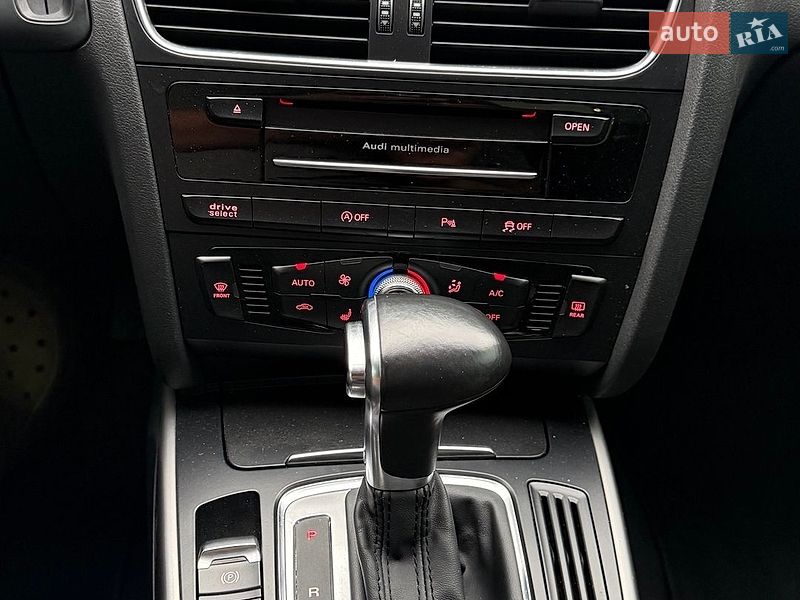 Седан Audi A4 2014 в Бершаді