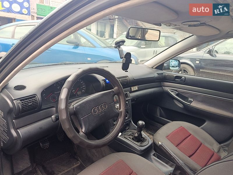Седан Audi A4 1996 в Києві фото 4 Седан Audi A4 1996 в Києві