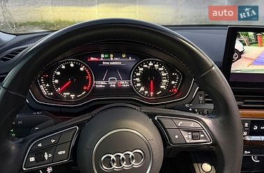Седан Audi A4 2020 в Львові