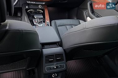Седан Audi A4 2020 в Львові