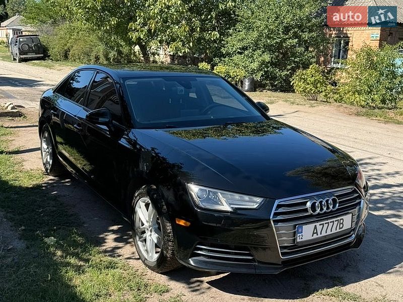 Седан Audi A4 2017 в Кропивницком